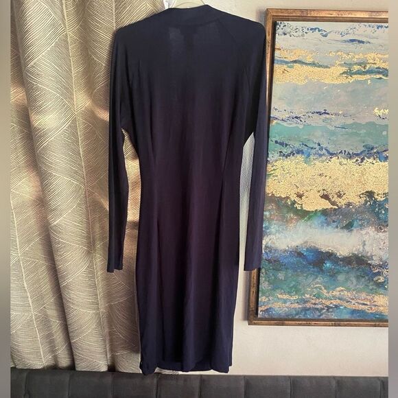NWT Carmen Marc Valvo  Sheath Dress V-Neck Navy Long Sleeve Size L Stretch - Picture 3 of 11